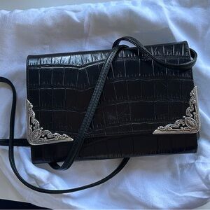 BRIGHTON - Black Leather Crossbody Purse Wallet Dust Bag Included